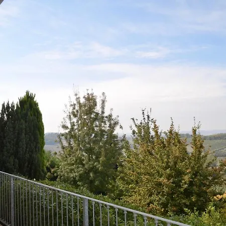 Patrizia モンカルヴォ