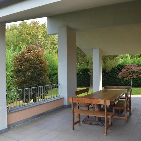 Patrizia モンカルヴォ